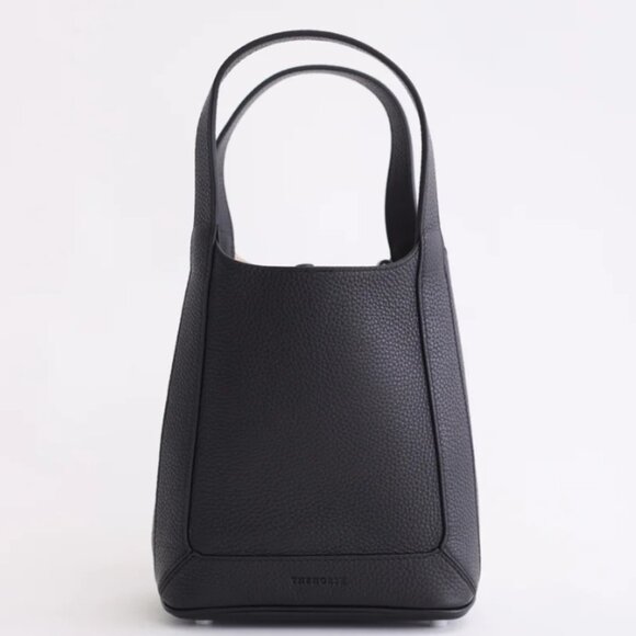 The Horse Alexie Tote Black - Picture 5 of 8